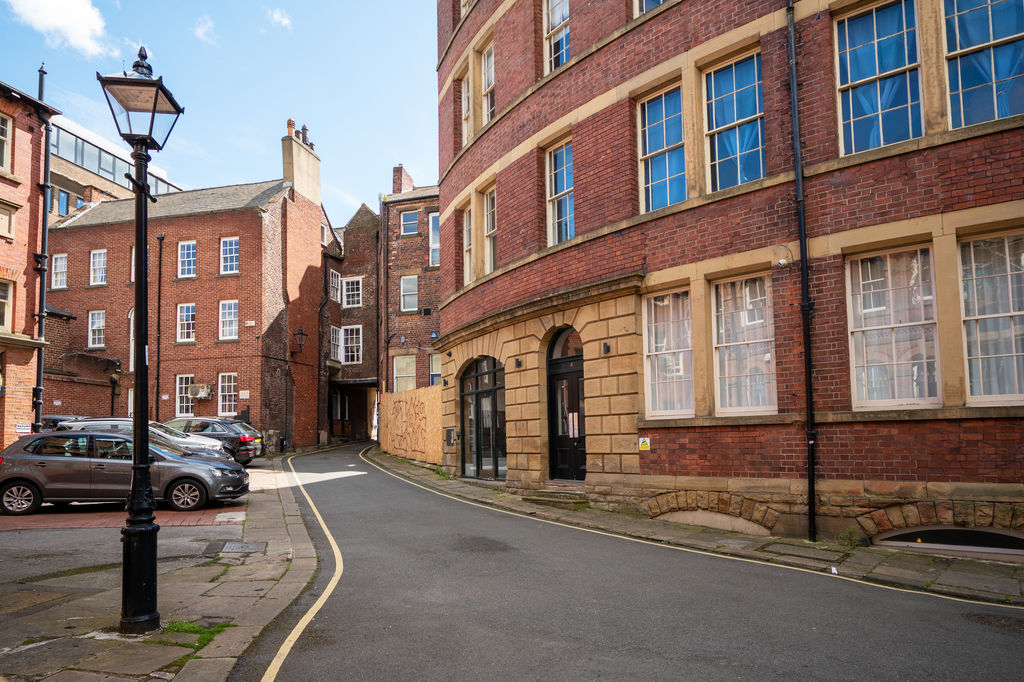 St Peters Close City Centre